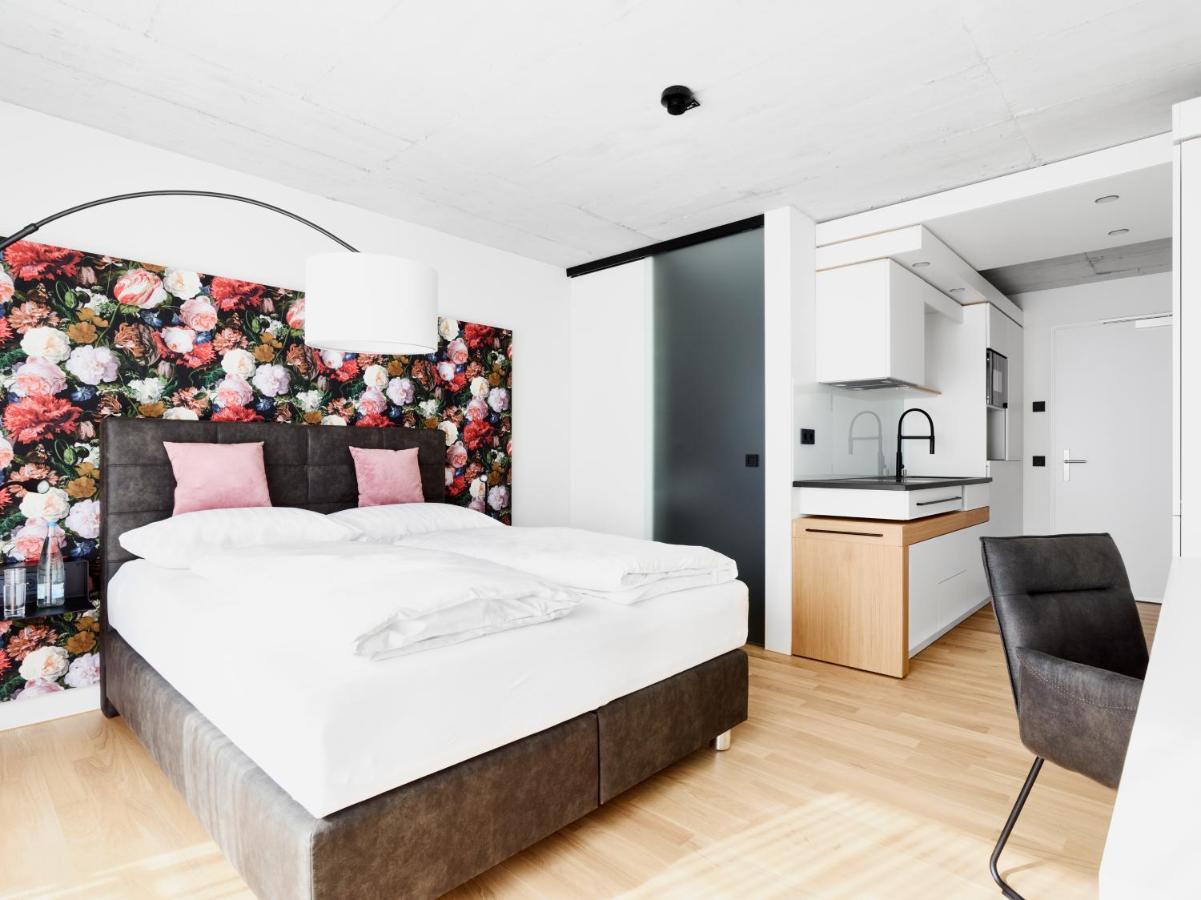 Livisit Bergapartments Stoccarda Esterno foto